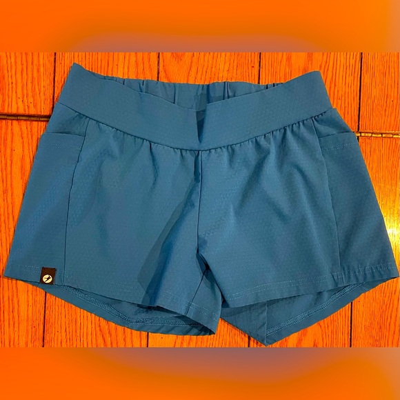 oiselle Pants - Oiselle women’s running shorts, teal color, size 2, unlined, elastic waistband